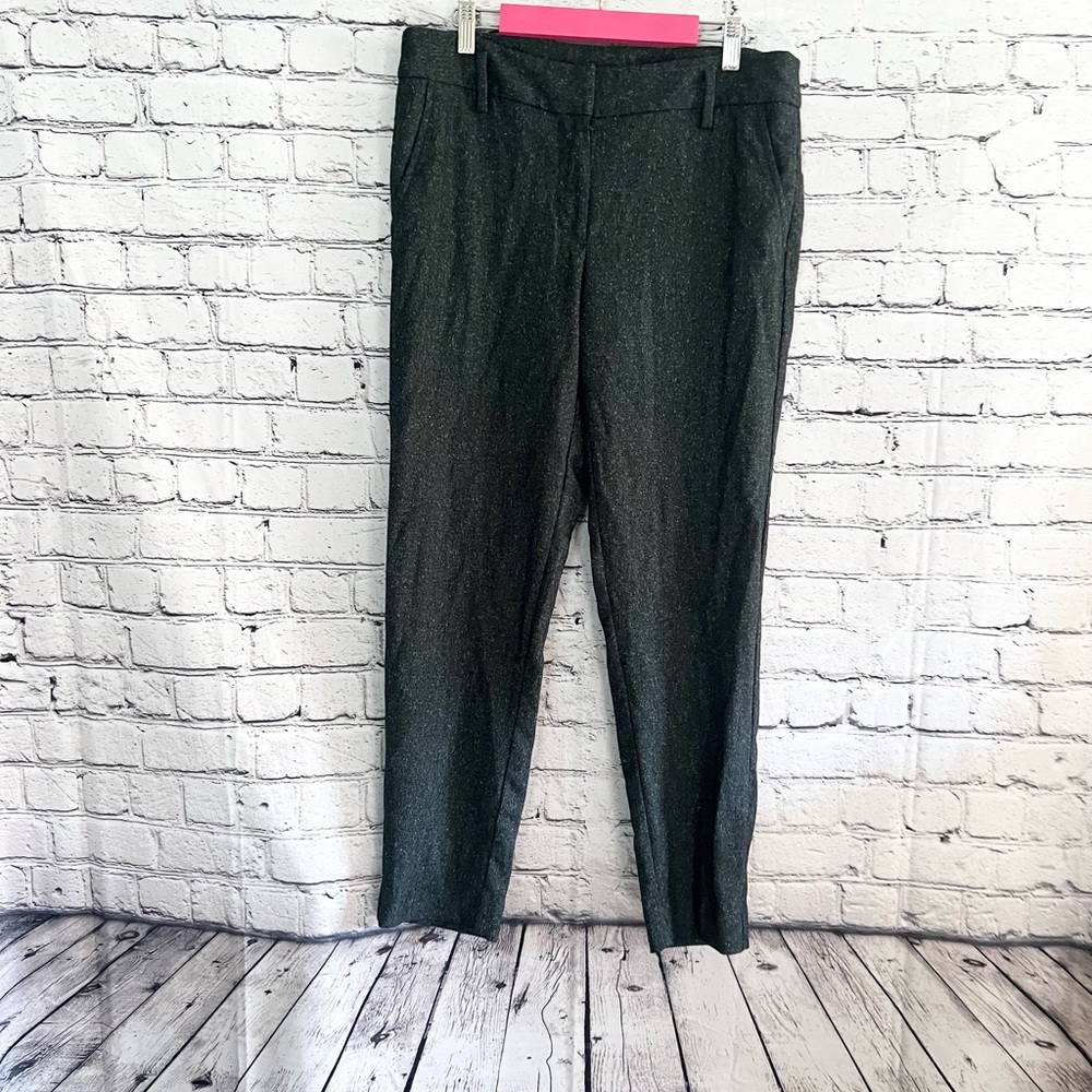 LOFT. Dress pants. Size 6